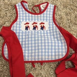 The smocking place toddler Apron top